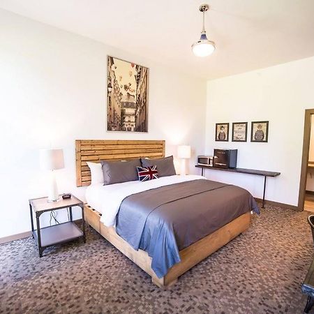 Okoboji Commons Hotel المظهر الخارجي الصورة
